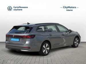 Volkswagen Passat 2024 (73 079 km) — zdjęcie 4