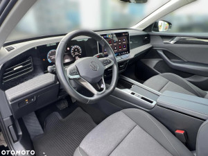 Volkswagen Passat 2024 (68 243 km) — zdjęcie 7